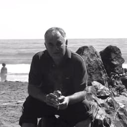 Víctor Reyes